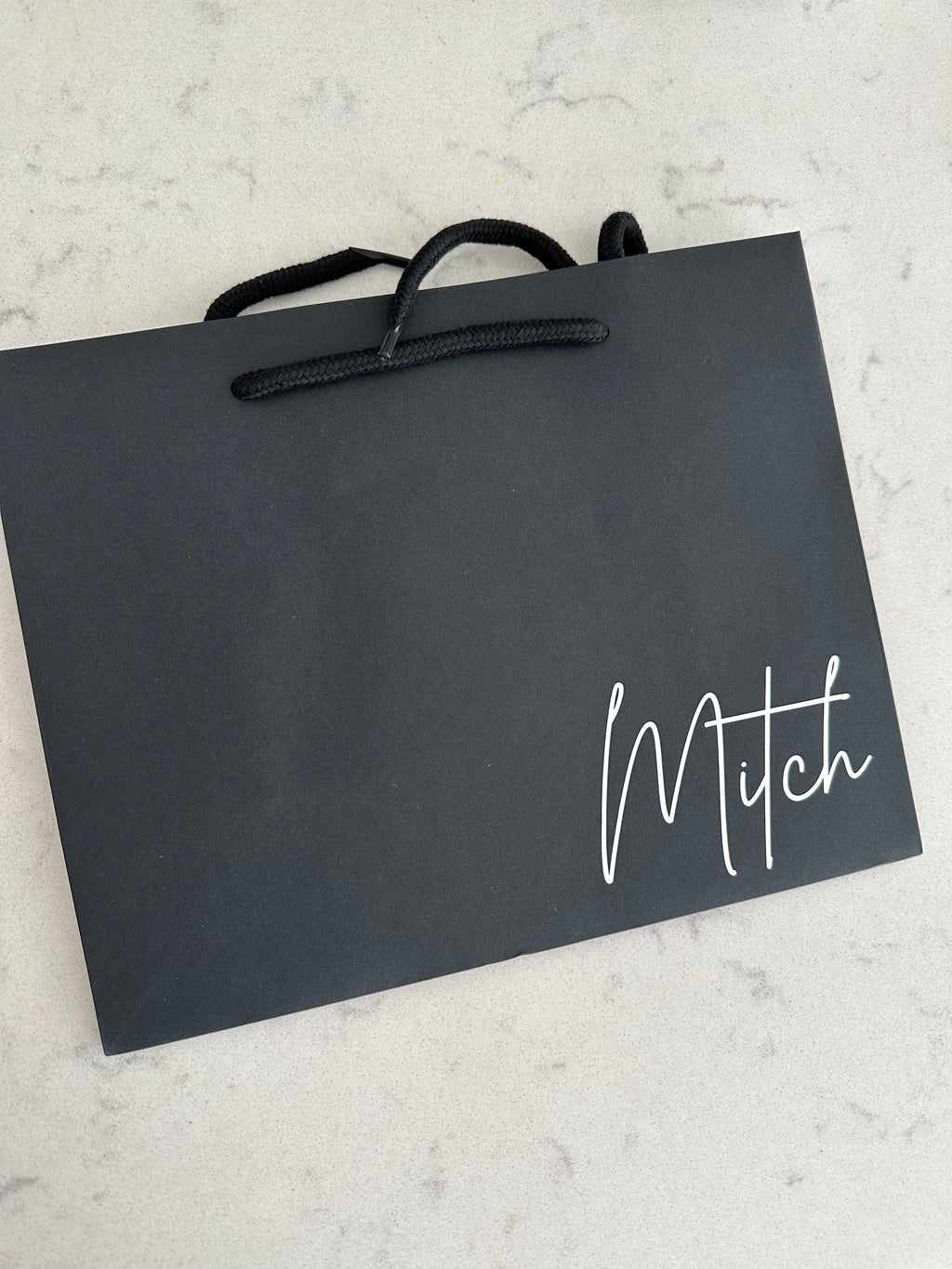 Medium rope handle bags