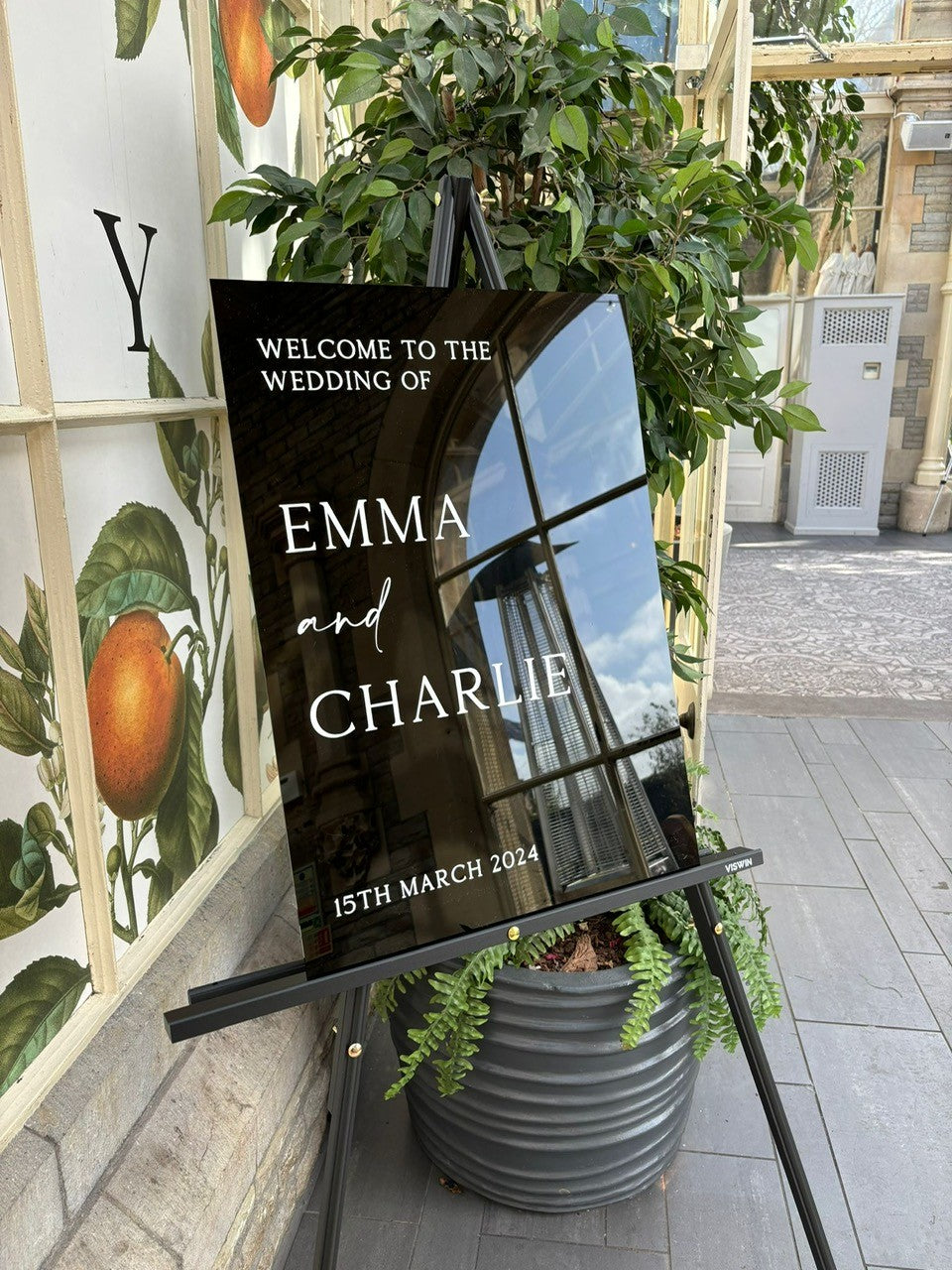 Welcome sign